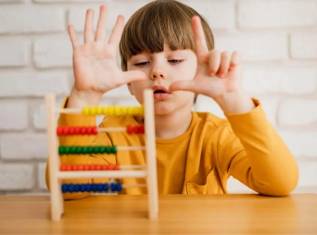 با کلاس آموزش چرتکه آشنا شوید